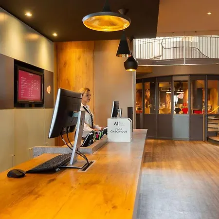 Ibis Centre Gare 3*